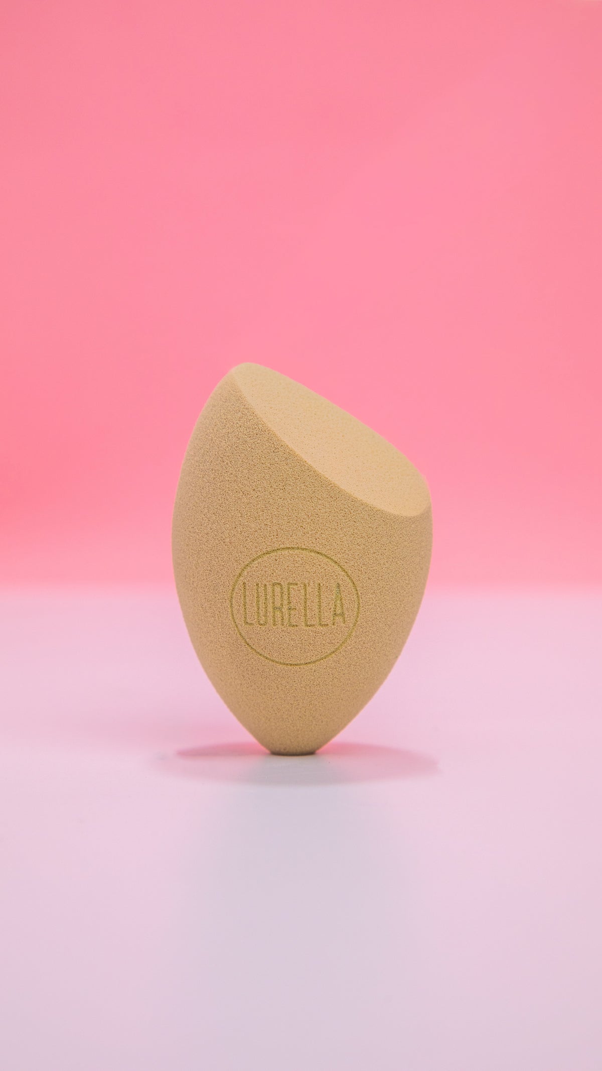 Lurella Cosmetics - Angled Beauty Sponge - Black