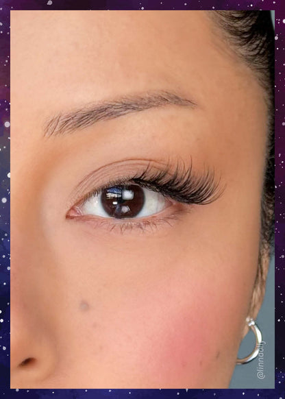 Demi-Dream Half Lashes – Whisper