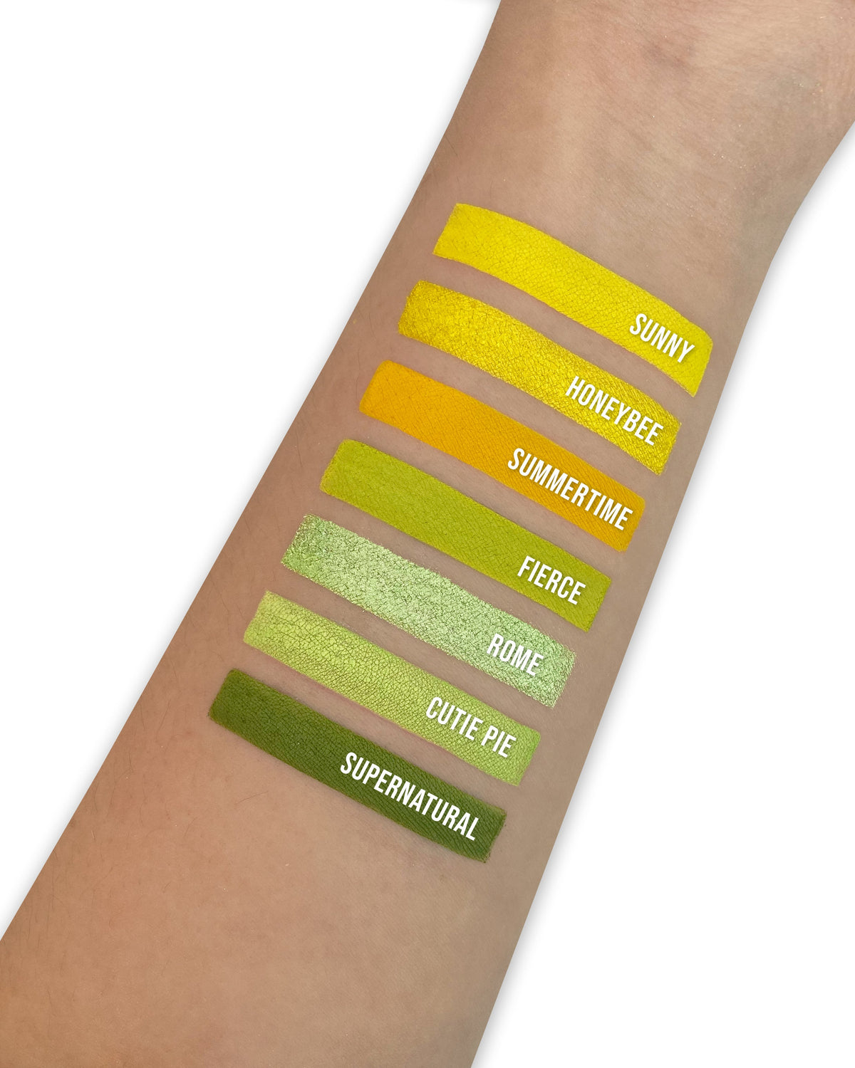 Gavissi Beauty - "FIERCE" MATTE EYESHADOW
