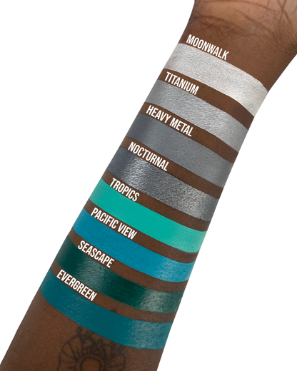 Gavissi Beauty - "HEAVY METAL" SINGLE LINER PAN (METALLIC)
