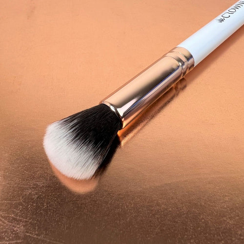 Crown Brush - CWG05- HIGHLIGHTER/CONTOUR BRUSH