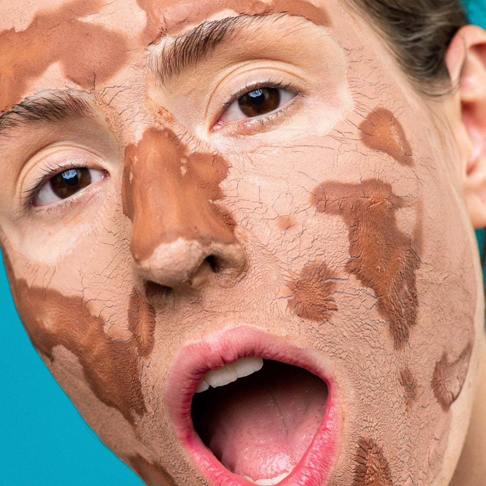 by valenti® - Rooibos Red Tea, Red Seaweed & Australian Pink Clay Facial Mask with Vitamin C + Aloe vera + Vitamin E